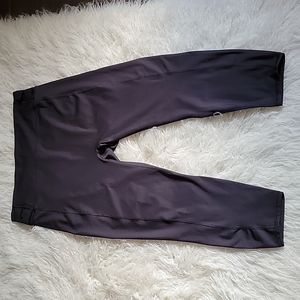 NEW! WVVY by Fitty Britttty Stretch Strap Detail High Rise Capri Leggings Pants